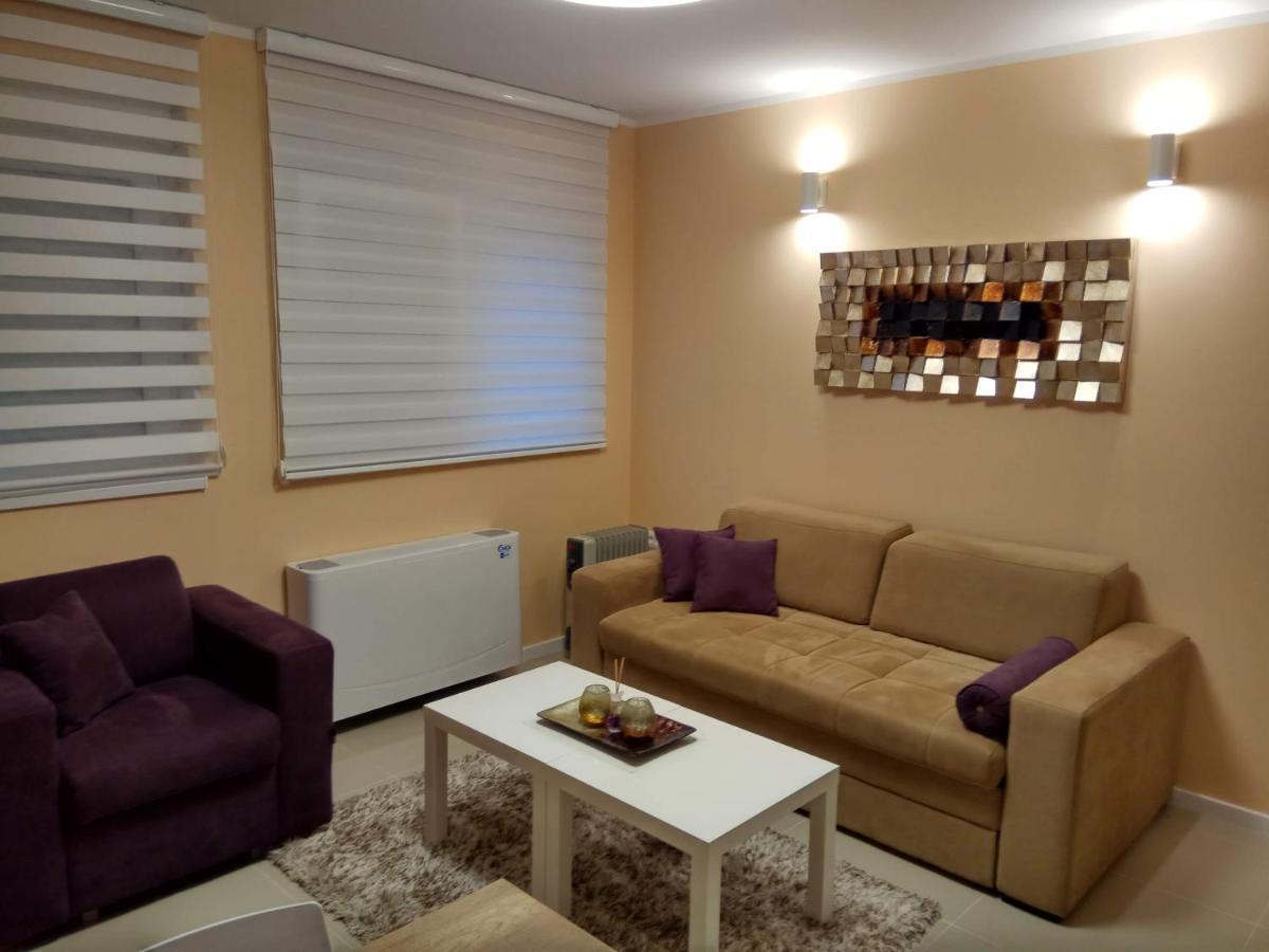 Apartment Cherry Gold Zrenjanin Exterior photo